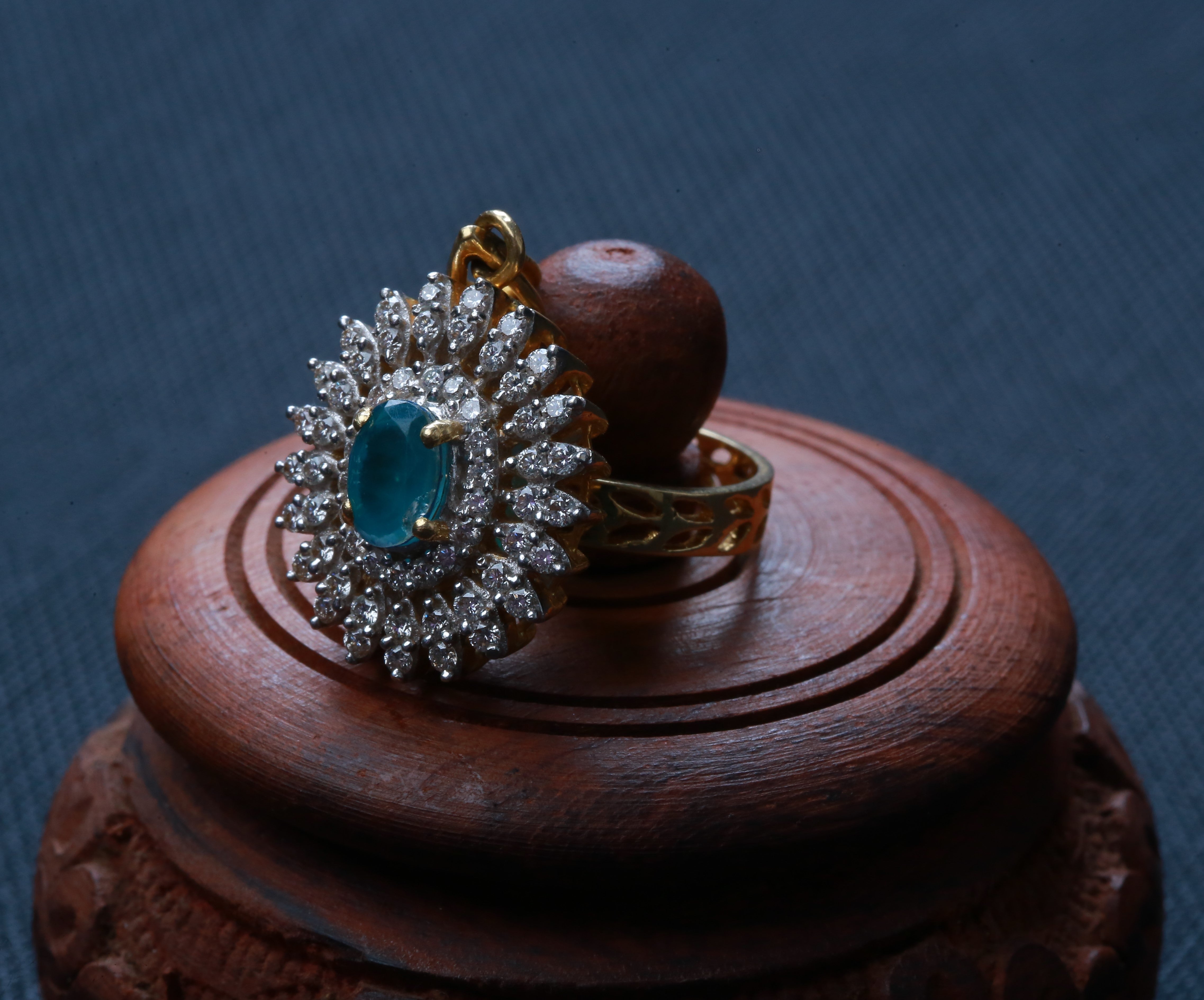 Green Stone Bloom Ring – National Gold & Diamonds